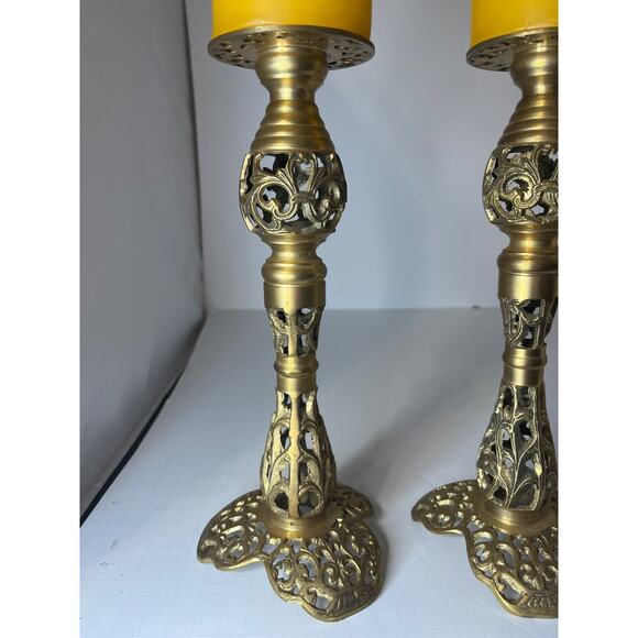 Vintage Brass Filigree Candlestick Holder Victorian Style - Picture 2 of 6